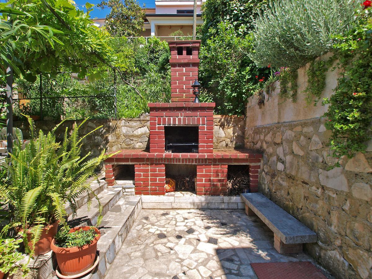 Apartments And Room Rabac 155 Buitenkant foto